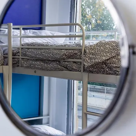Wicked Hostels - Calgary-2